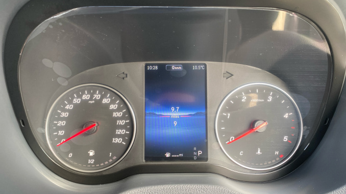 Mercedes-Benz Sprinter 315Cdi L3 Diesel Rwd 3.5t H2 Select Van 9G-Tronic - Image 21